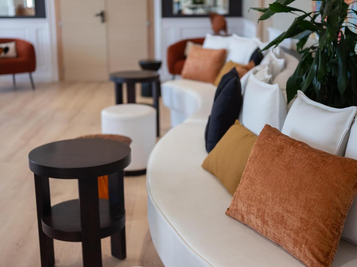 Hotel Revellata & Spa Καλβί Εξωτερικό φωτογραφία