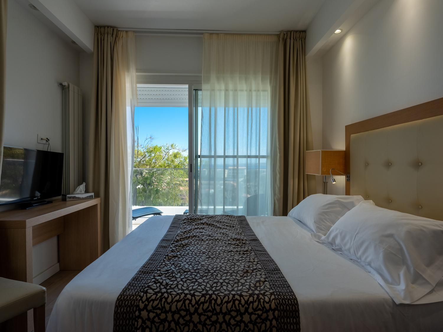 Hotel Revellata & Spa Καλβί Εξωτερικό φωτογραφία