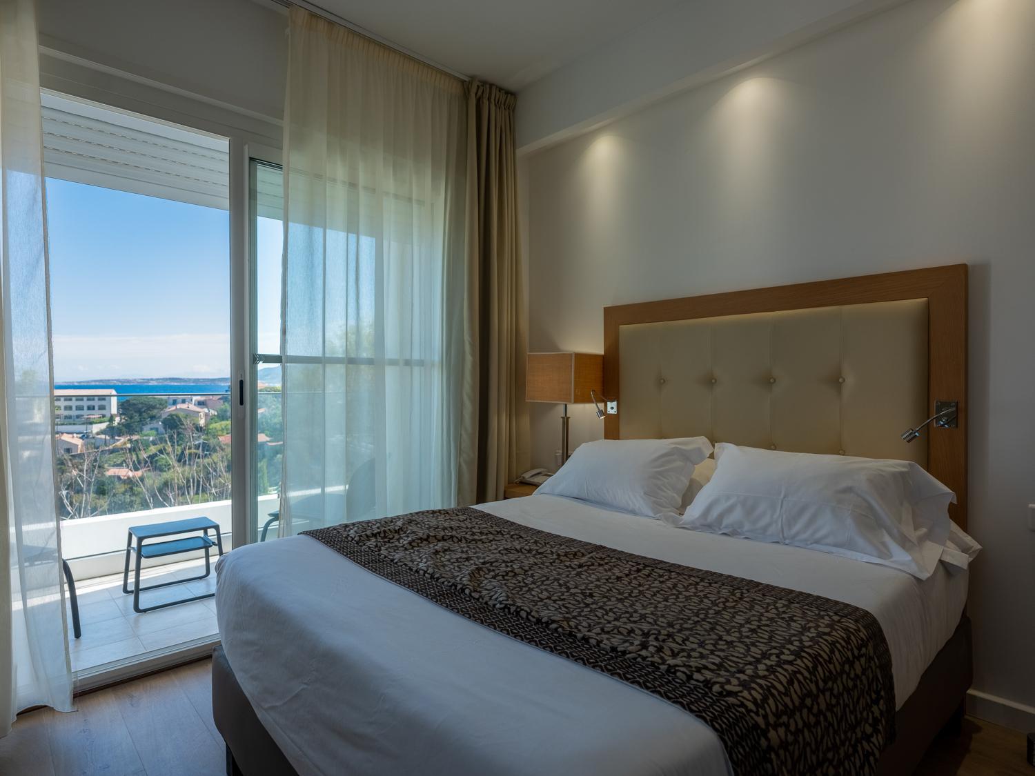 Hotel Revellata & Spa Καλβί Εξωτερικό φωτογραφία