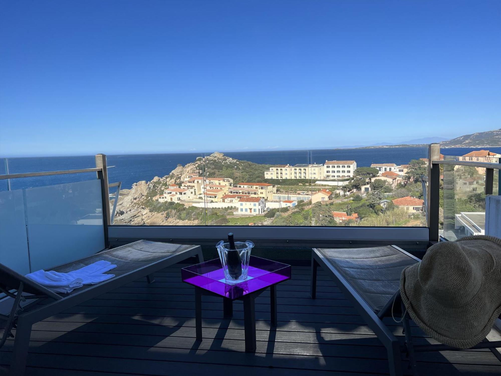 Hotel Revellata & Spa Καλβί Εξωτερικό φωτογραφία