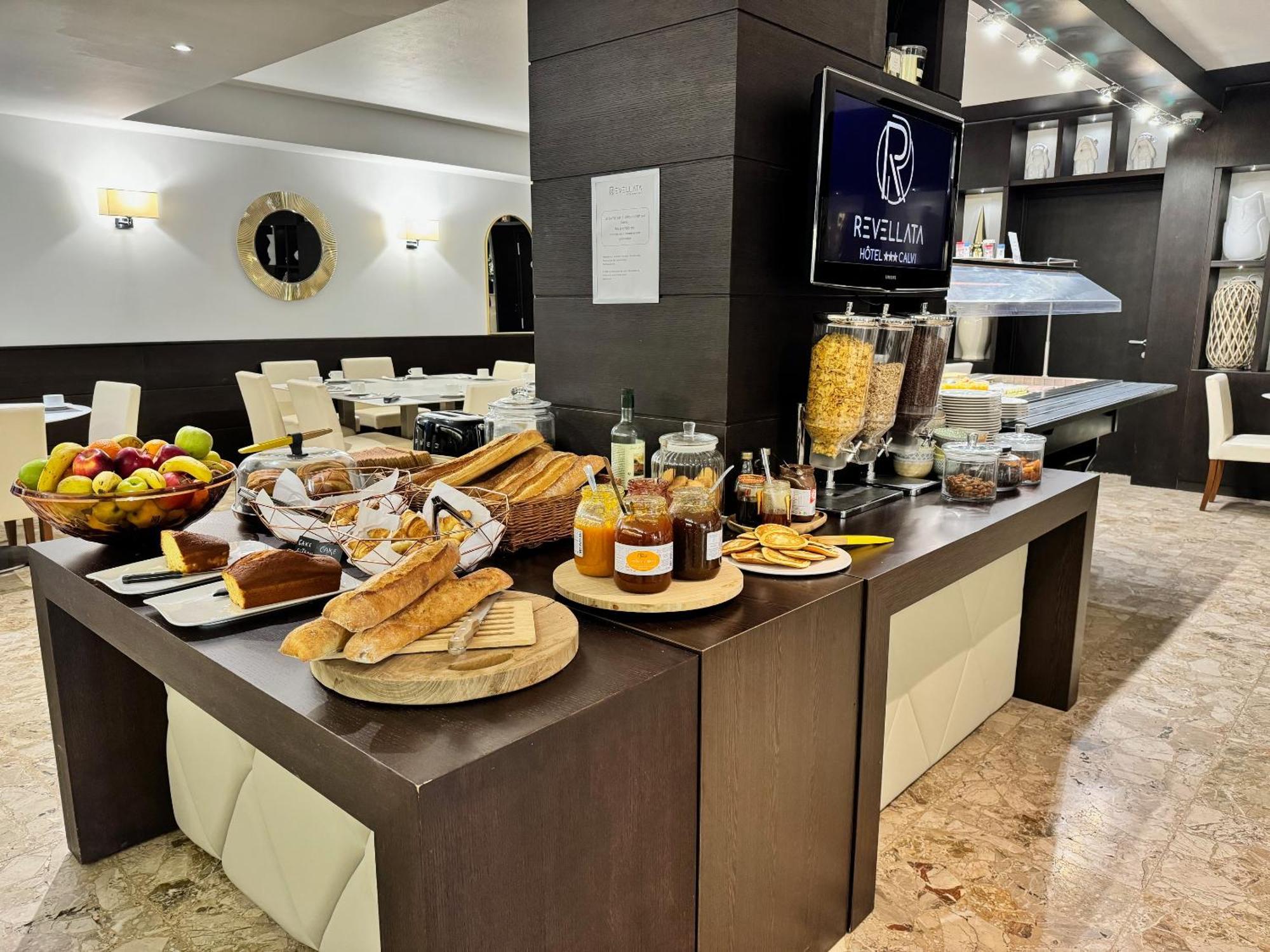 Hotel Revellata & Spa Καλβί Εξωτερικό φωτογραφία